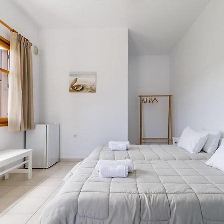 White Lily Apart otel Skopelos Dış mekan fotoğraf